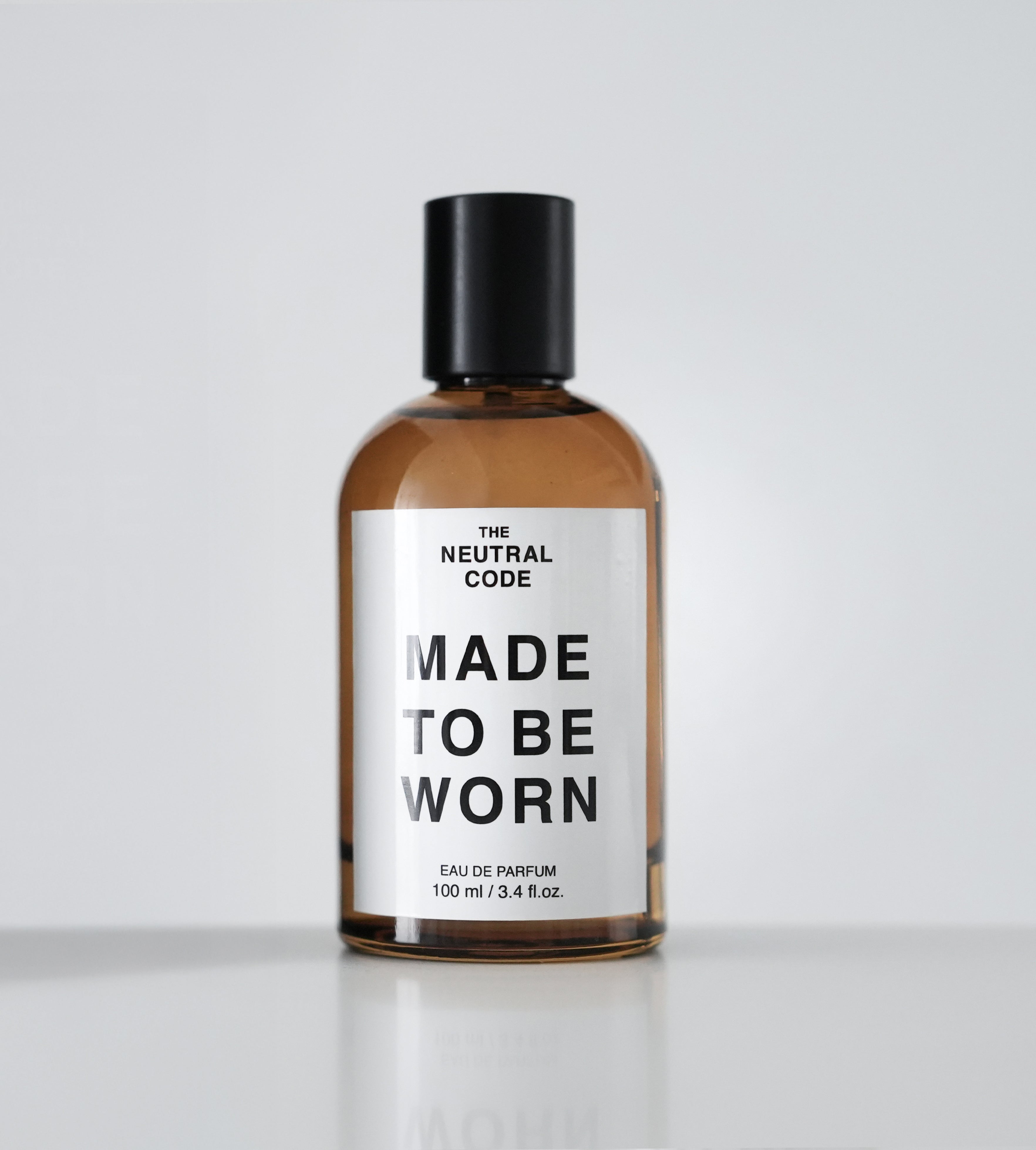 MADE TO BE WORN  —                    Eau de Parfum